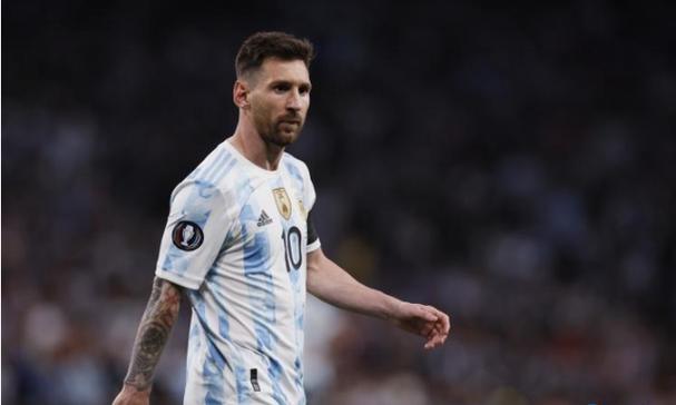 刘德华甄子丹力挺! 李连杰41岁“儿子”用拳头打回巅峰